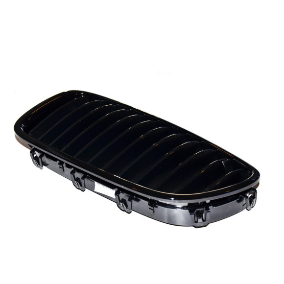 Atrapa nerka grill czarna lewa BMW F10 F11 M PERFORMANCE 518 520 523 525 528 530 535 550 - 51712165539