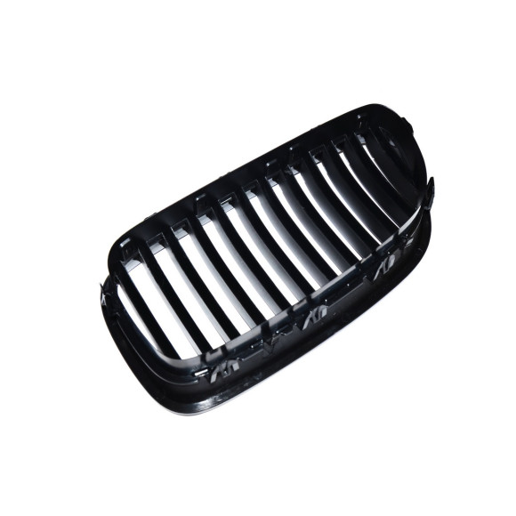 Atrapa nerka czarna prawa BMW F10 F11 M PERFORMANCE 518 520 523 525 528 530 535 550 - 51712165528