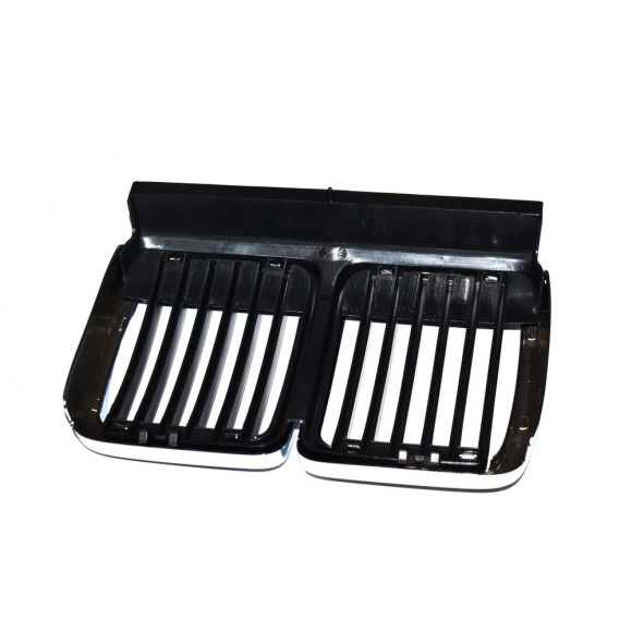 Atrapa nerki E30 BMW 316 318 320 323 325 - 51131884350