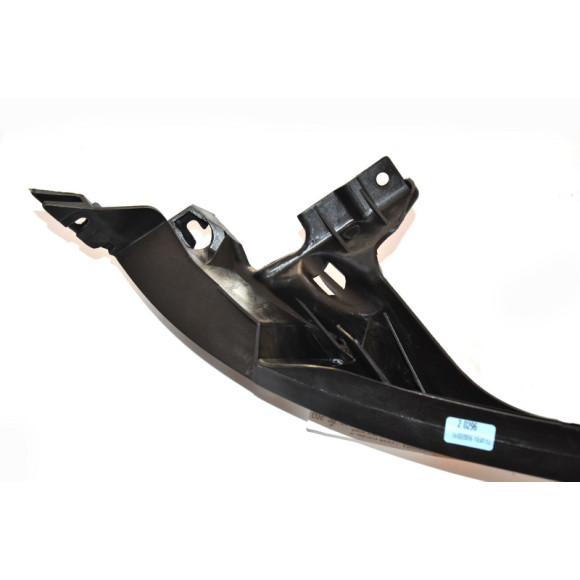 Uchwyt reflektora lewy BMW E81 E87 E88 E82 116i 116d 118i 118d 120d 120i 120d 123d - 51647120823