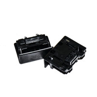 Element zaciskowy osłony progów M-technic BMW E30 E32 E34 316 318 320 324 325 730 735 740 750 518 520 525 530 535 540 M5 - 51711