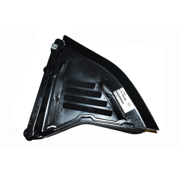 Osłona dolna przód prawa BMW E63 E64 630i 645Ci 650i 635d - 51717203952