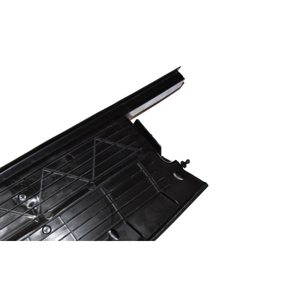 Kanał powietrza przedni dolny BMW E60 E61 520 523 525 528 530 535 540 545 550 - 51717897173