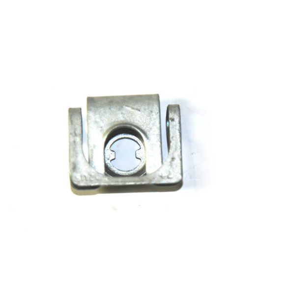 51718176503 Klamra BMW E38 E39 725 728 730 735 740 750 520 523 525 528 530 535 540 M5 - 51718176503 - Części oryginalne BMW Łódź | Sklep internetowy BMW