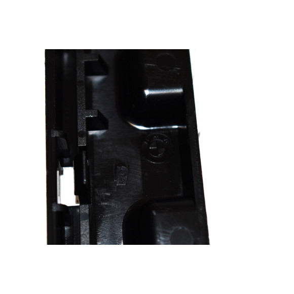 Wspornik prawy osłony progu BMW E63 E64 630i 645Ci 650i 635d M6 - 51777072876