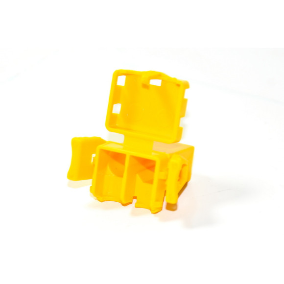 Obudowa wtyczki żółta BMW E30 E60 E61 E82 E88 520 525 530 535 550 M5 316 318 320 323 325 M3 118 120 123 135 1M - 61131378419