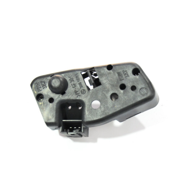 Panel żarówek tył lewy BMW E46 sedan 316i 318i 320i 318d 320d 323i 325i 325xi 330xi 330i 330d 330xd - 63217165743