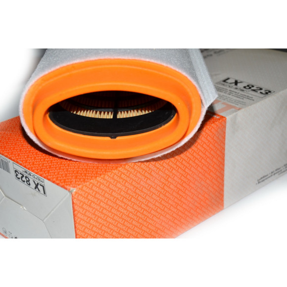 Filtr powietrza BMW E46 E39 E60 E61 E90 E91 E87 320d 318d 520d 118d 120d X3 E83 - 13712246997