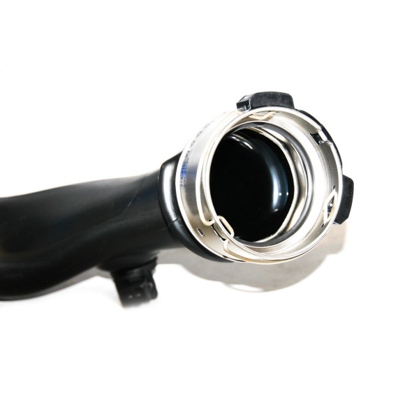 Przewód  intercoolera BMW E82 E84 X1 E88 E90 E91 E92 E93 320d 318d 316d  118d 130d 123d- 11617797483