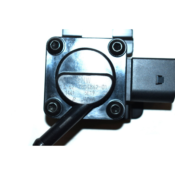 Czujnik ciśnienia spalin BMW E60 E61 E63 E64 E70 E71 E83 E90 E91 E92 - 13627804862