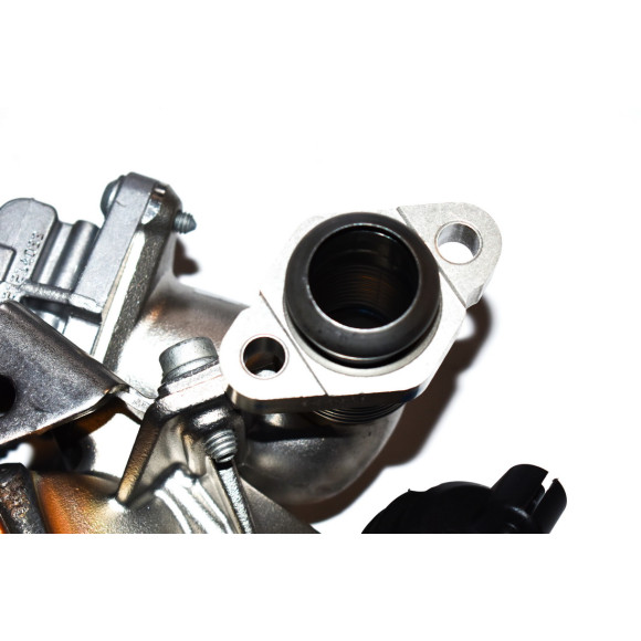 Chłodnica spalin BMW E70N E71 E90N E91N E92 E93 F01 F07 F10 F11 - 11717805446