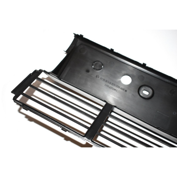 Kratka obudowy zderzaka przedniego BMW E34 518 520 525 530 540 M5 - 51118148821
