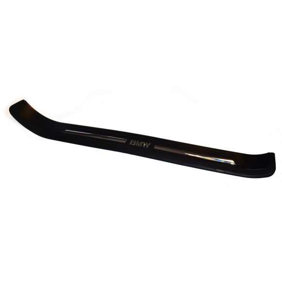 Osłona progu przód prawa BMW E39 520 523 525 528 530 - 51478178120