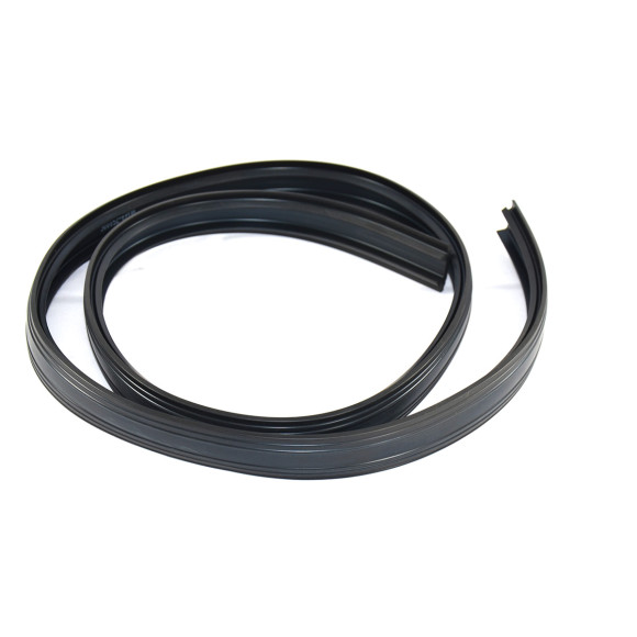 Osłona profilu bagażnika dachowego górna BMW E30 E32 E34 E36 E38 E39 E46 E53 X5 E61 E83 X3 E91 Z3 - 82129413122