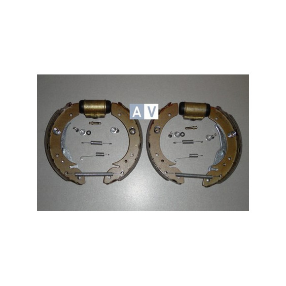 Szczęki hamulcowe BMW E36 316i 318i 318tds + cylinderki + sprężynki na bęben - 34219067127