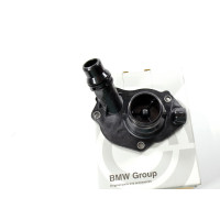 Obudowa termostatu BMW E90 X1 F07 F10 F20 F30 316 320 520 518 525 114 116 118 120 125 - 11518516203
