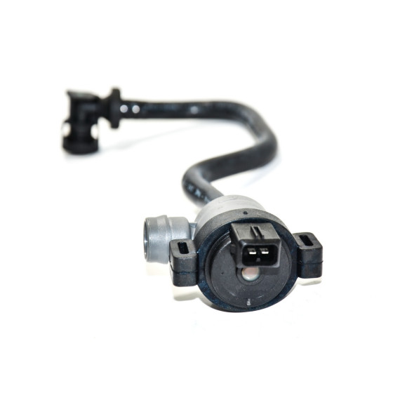 Zawór odpowietrzający zbiornika paliwa BMW E70 E71 F01 F10 F11 F12 F13 650i 650IX 550i 550iX 750i 750iX M - 13907619297