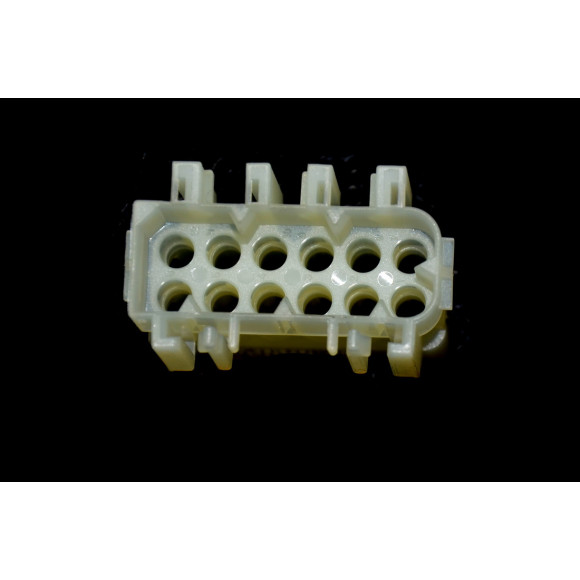 Obudowa wtyczki biała BMW E36 Z3 316 318 320 323 325 328 M3 - 61131378137