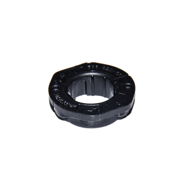 Tulejka mocowania chłodnicy BMW F20 F21 F22 F23 F30 F31 F32 F33 F34 F36 F80 F82 F83 F87 - 17117596923