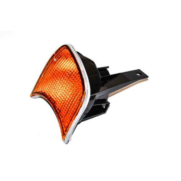 63131384034 Kierunkowskaz przód prawy pomarańczowy BMW 518i 520i 525i 525tds 524td 530i 535i 540i M5 - 63131384034 - Części oryginalne BMW Łódź | Sklep internetowy BMW