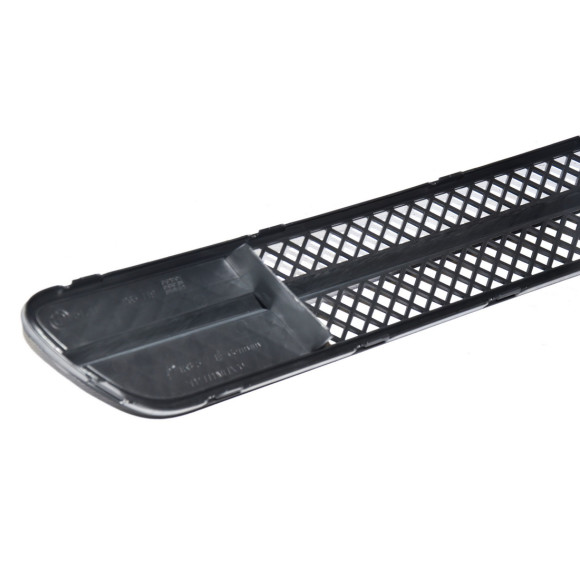 Kratka zderzaka przód BMW E82 E88 118 120 123 125 128, produkowane od 03.2011r - 51117263119