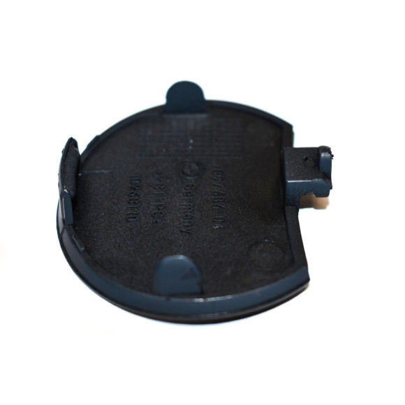 Osłona ucha holowniczego przód gruntowana BMW F01 F02 F04 730 740 750 760 - 51118045118