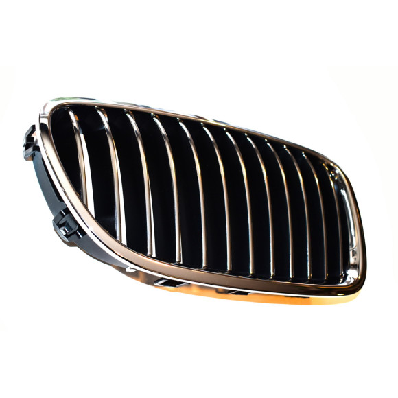 Nerka atrapa przód prawa BMW F10 F11 520 523 525 528 530 535 550 prod. do 2013-07 - 51137203650