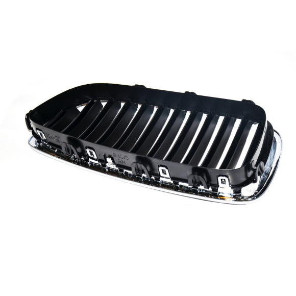 Atrapa nerka prawa BMW F10 M5 - 51138054492