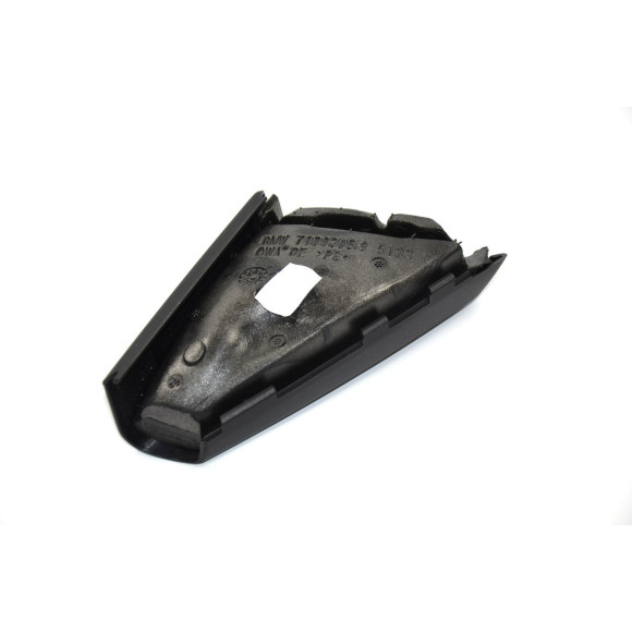 51337182013 Osłona trójkąta lusterka lewa BMW F10 F10N F11 F11N 520 518 523 525 528 530 535 550 M5 - 51337182013 - Części oryginalne BMW Łódź | Sklep internetowy BMW