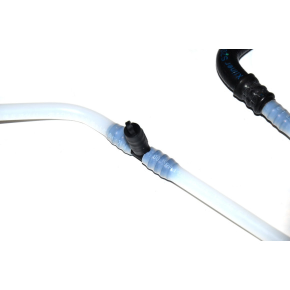 Przewód dopływu paliwa BMW E39 525d 530d M57 - 13537787429