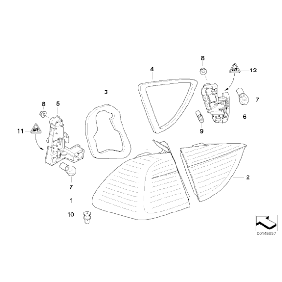 Obudowa gniazda, pasuje tylko do - 61138369702