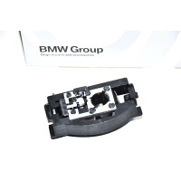 63217262576 Uchwyt żarówki lampy tył klapy prawy BMW E70 E70N M 30dX 35dX 35iX 40dX 40iX 50iX M50dX - 63217262576 - Części oryginalne BMW Łódź | Sklep internetowy BMW