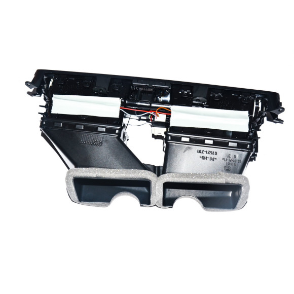 64229209136 Kratka wlotu świeżego powietrza środkowa BMW F10 F11 518 520 525 528 530 535 550 M5 - 64229209136 - Części oryginalne BMW Łódź | Sklep internetowy BMW