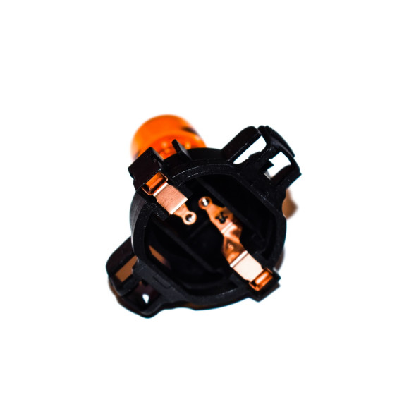 Żarówka żółta kierunkowskazu BMW E70 E71 X5 X7 E83 E90N E91N F07 F10 F11 F15 F16 F32 F33 G01 G02 - 07119905468