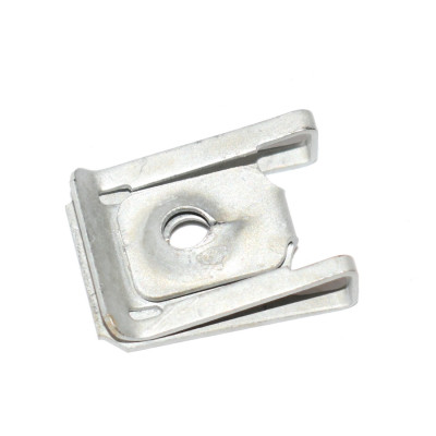 Nakrętka C-Clip BMW E60 E63 E70 E81 E83 E87 E90 F01 F10 F12 F15 F25 F30 G05 G06 G07 MINI - 07147154447