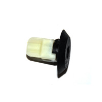 Nakrętka mocowanie boczka BMW F20 F30 G01 F12 G11 - 07147265039