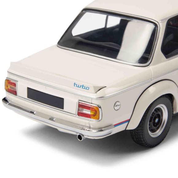 Miniatura BMW 2002 Turbo 1:18 prezent - 80435B5D022