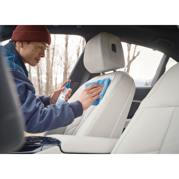 Środek do czyszczenia skóry wegańskiej Veganza BMW Care 250 ml - 83125B54996