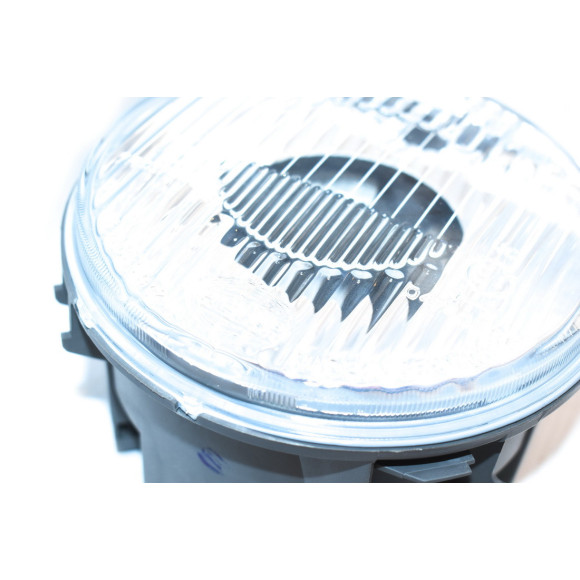 63121385454 Szyba reflektora przód zewnętrzna prawa BMW E24 E30 HELLA - 63121385454 - Części oryginalne BMW Łódź | Sklep internetowy BMW