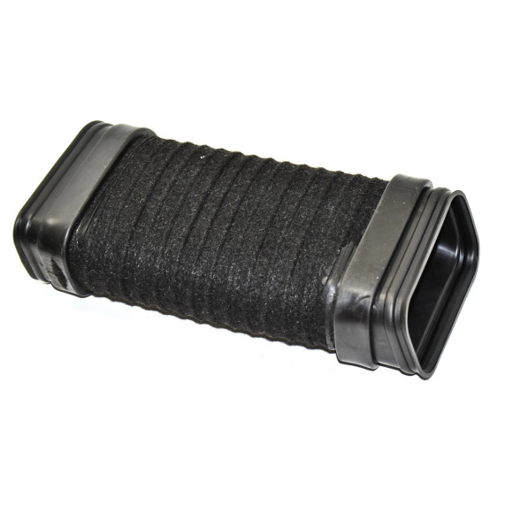 13717795284 Osłona gumowa obudowy filtra powietrza BMW E90 E91 318d 320d M47N2 - 13717795284 - Części oryginalne BMW Łódź | Sklep internetowy BMW