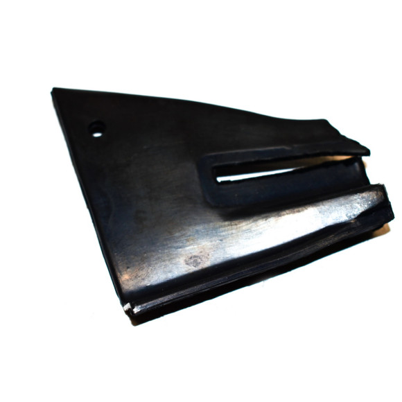 Osłona prawa prowadnicy okna przód BMW E30 318i 320i 325i M3 - 51361933774