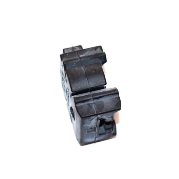 Łożysko gumowe mocowanie chłodnicy BMW E70 E71 X5 X6 F15 F16 I01 I12 i3 i8 - 17117553480