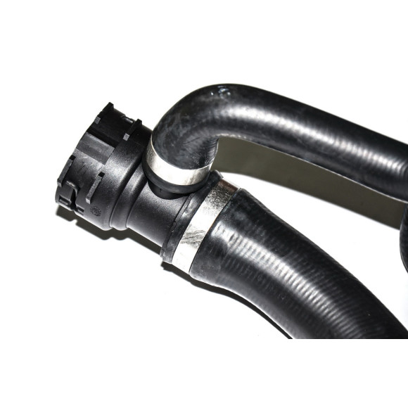 Przewód chłodnicy od pompy wody BMW E65 E66 735i 745i - 17127508010