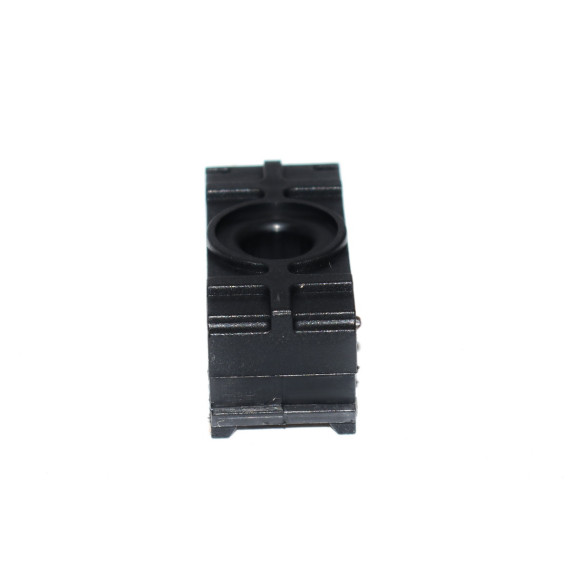 Uchwyt przewodu olejowego BMW E30 E31 E32 E34 E36 E38 E39 E46 E52 E53 E65 E66 E83 E85 E87 E90 E91 E92 E93 Z3 - 17201712210