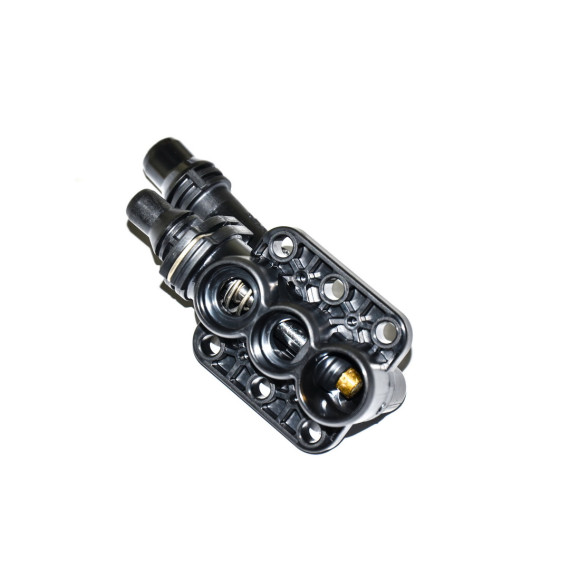 Termostat wody w chłodnicy BMW E60 E61 E63 E64 E65 E66 520 523 525 530 535 545 550 645 650 630 730 735 740 745 750 760 - 1721755