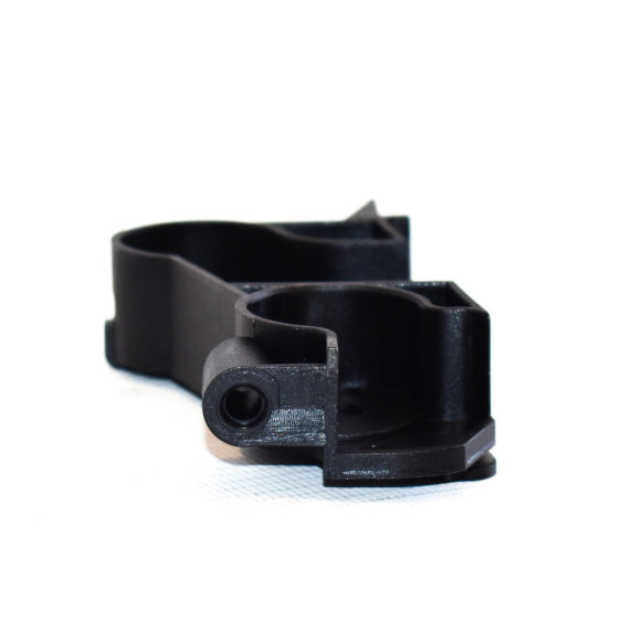 Osłona boczna lewa chłodnicy oleju BMW E60 E61 E63 E64 M5 M6 - 17222282683