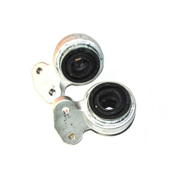 Tuleje wahacza przód BMW E46 316i 318i 318d 320i 320d 323i 325i 328i 330i 330d - 31126783376