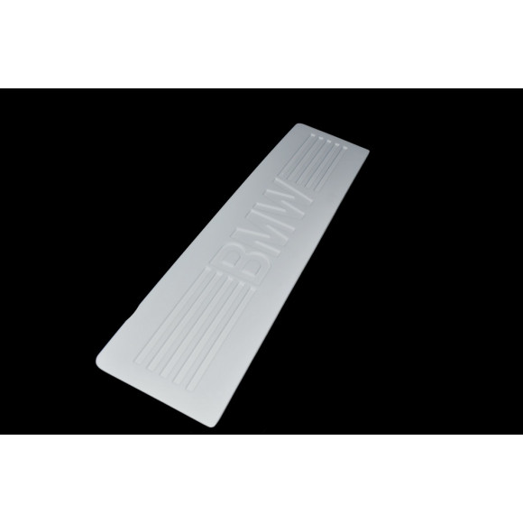 Osłona obudowa blenda zderzaka przód M-Technic BMW E31 850CSi - 51112259824