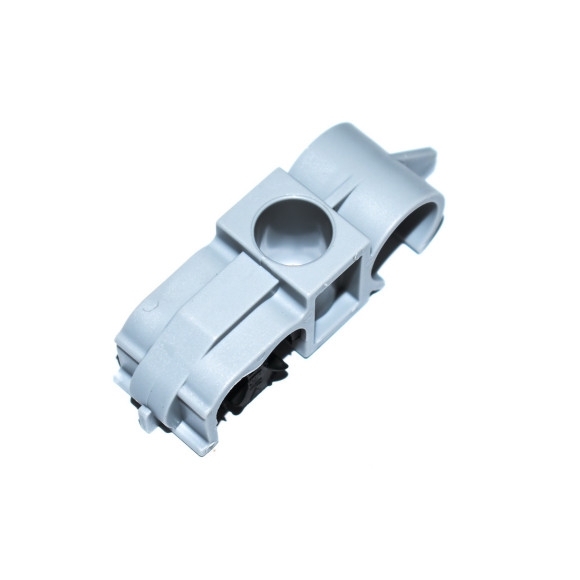 Zatrzask przewodu rurowego BMW E46 E60 E61 E63 E64 E81 E82 E86 E87  - 16136753249