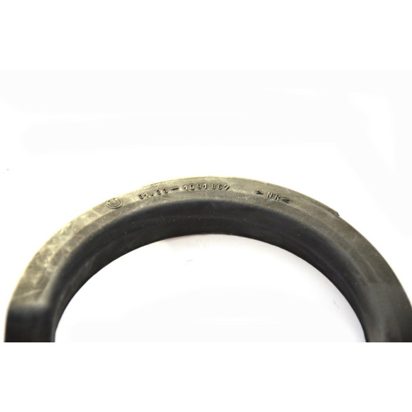 Podkładka sprężyny górna przód BMW E39 E46 E60 E61 E63 316 318 320 323 325 328 330 335 520 523 525 530 535 540 545 550 630 645 6